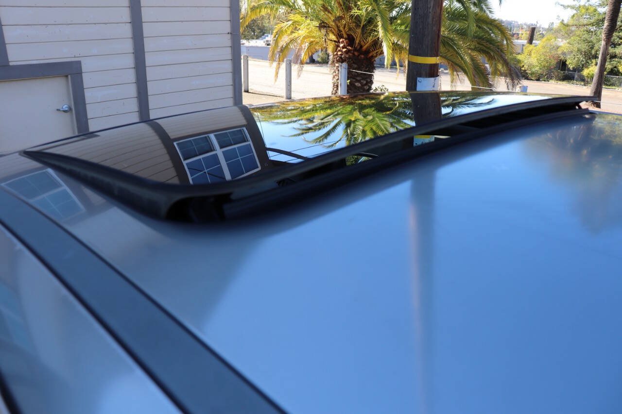 Used 2014 BMW 535d Sedan RWD image 25