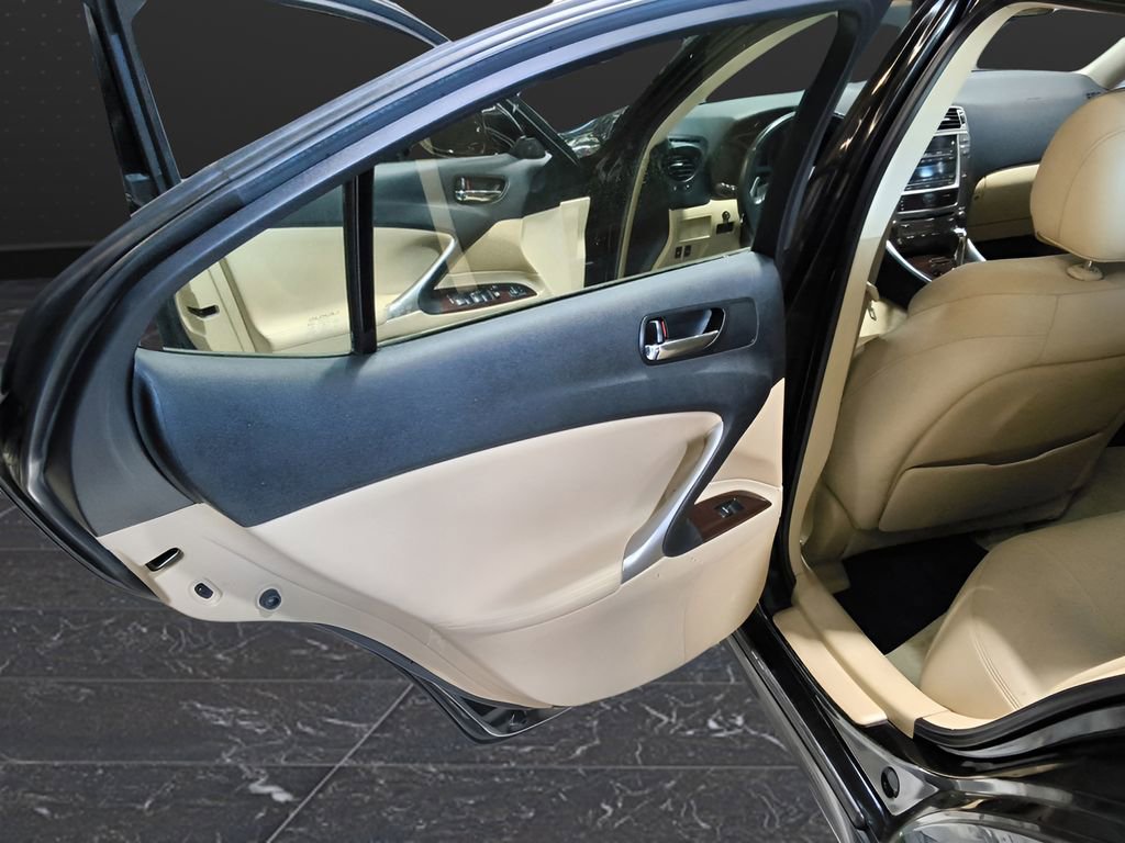 Used 2007 Lexus IS 250 AWD image 14
