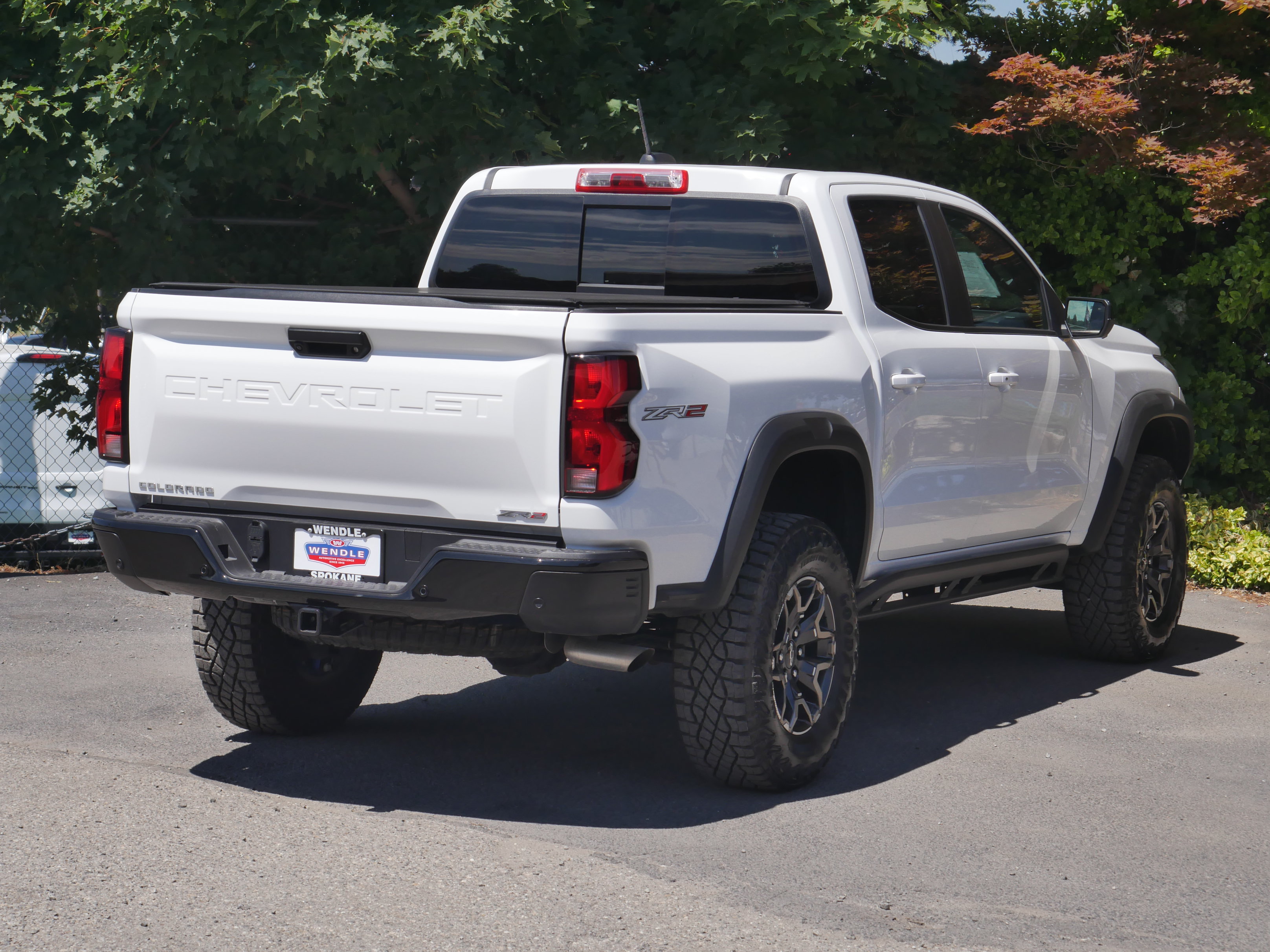 Used 2024 Chevrolet Colorado ZR2 w/ ZR2 Convenience Package III AWD/4WD image 19
