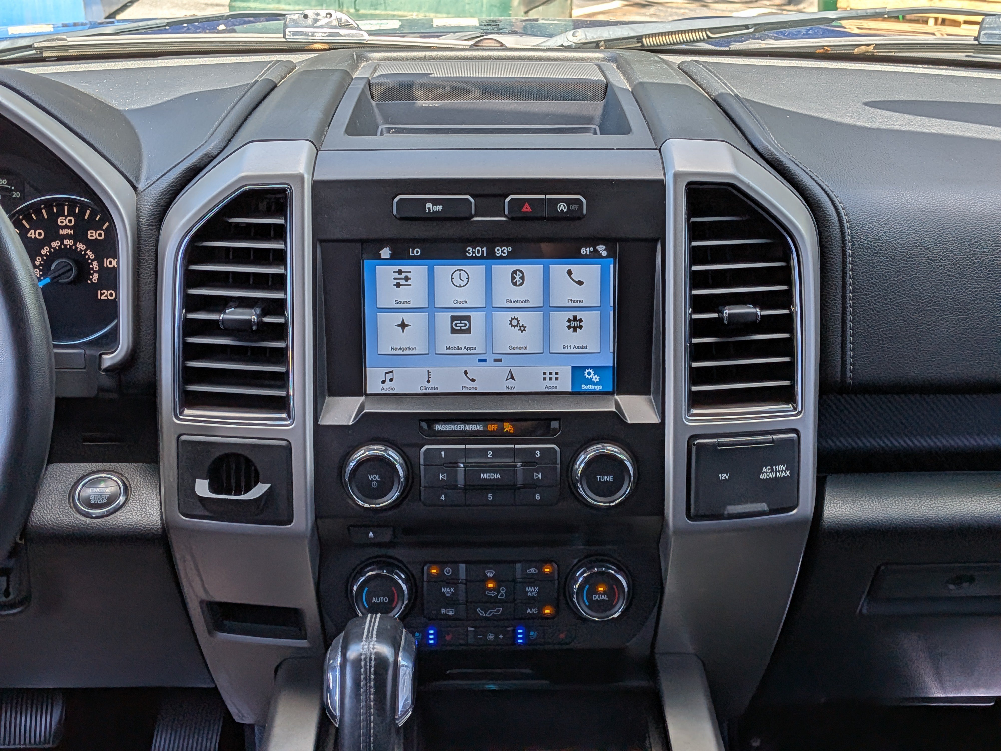 Used 2018 Ford F150 Lariat RWD image 19