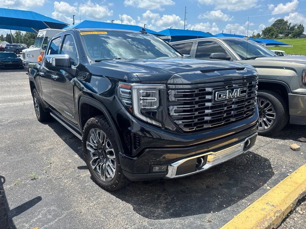 Used 2023 GMC Sierra 1500 Denali Ultimate AWD/4WD image 1