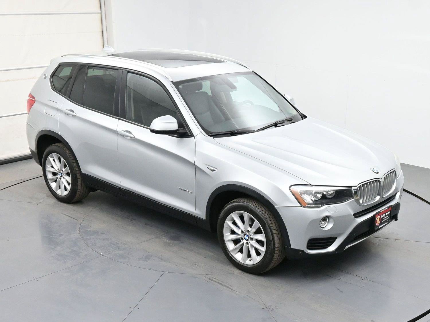 Used 2017 BMW X3 xDrive28i AWD/4WD image 33