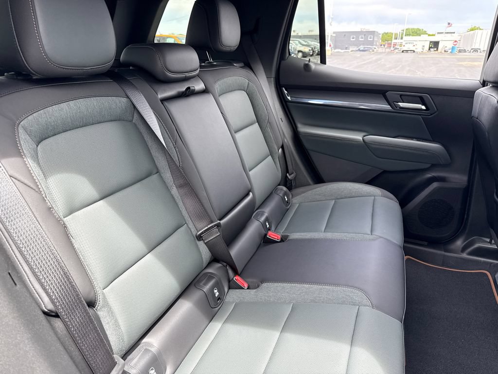 New 2026 GMC Terrain AT4 AWD/4WD image 38