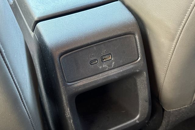 Used 2025 Chevrolet Trax ACTIV w/ Sunroof Package FWD image 40