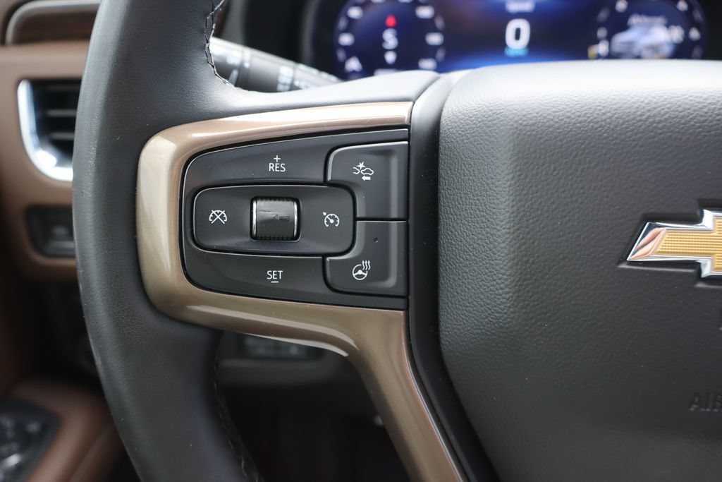 Used 2023 Chevrolet Tahoe High Country AWD/4WD image 7