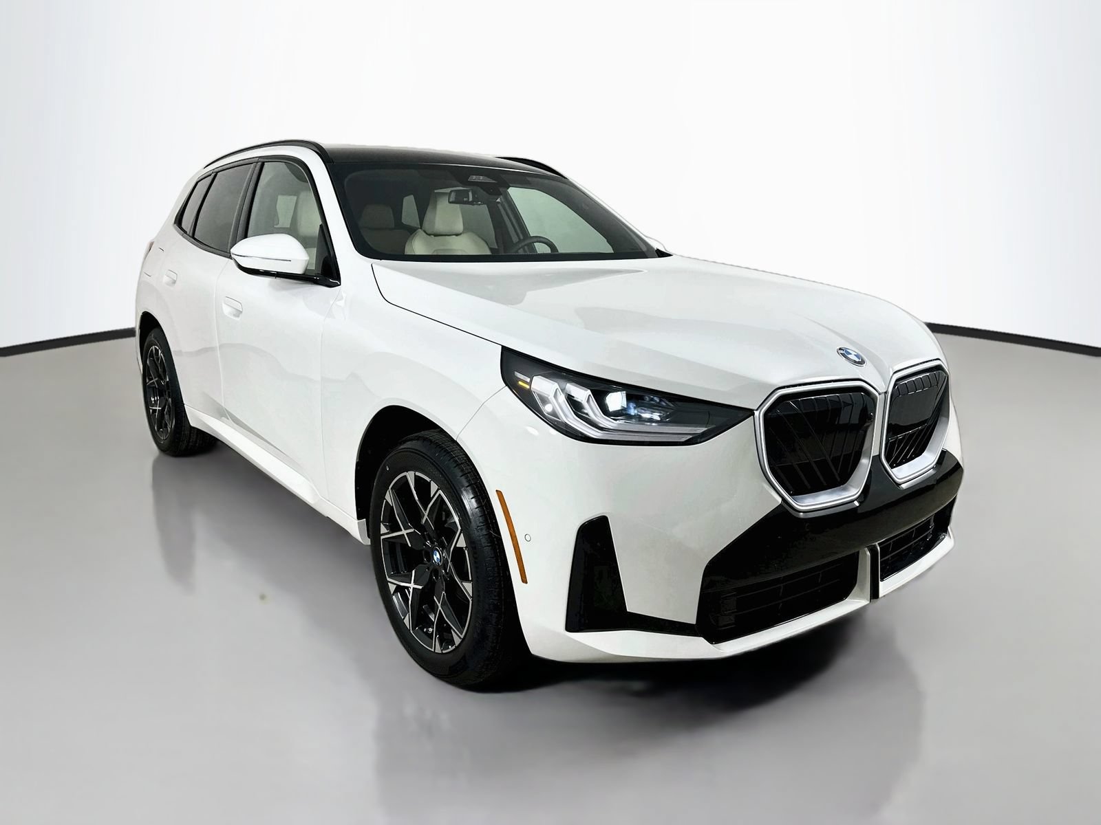 New 2026 BMW X3 xDrive30i w/ Premium Package AWD/4WD image 3