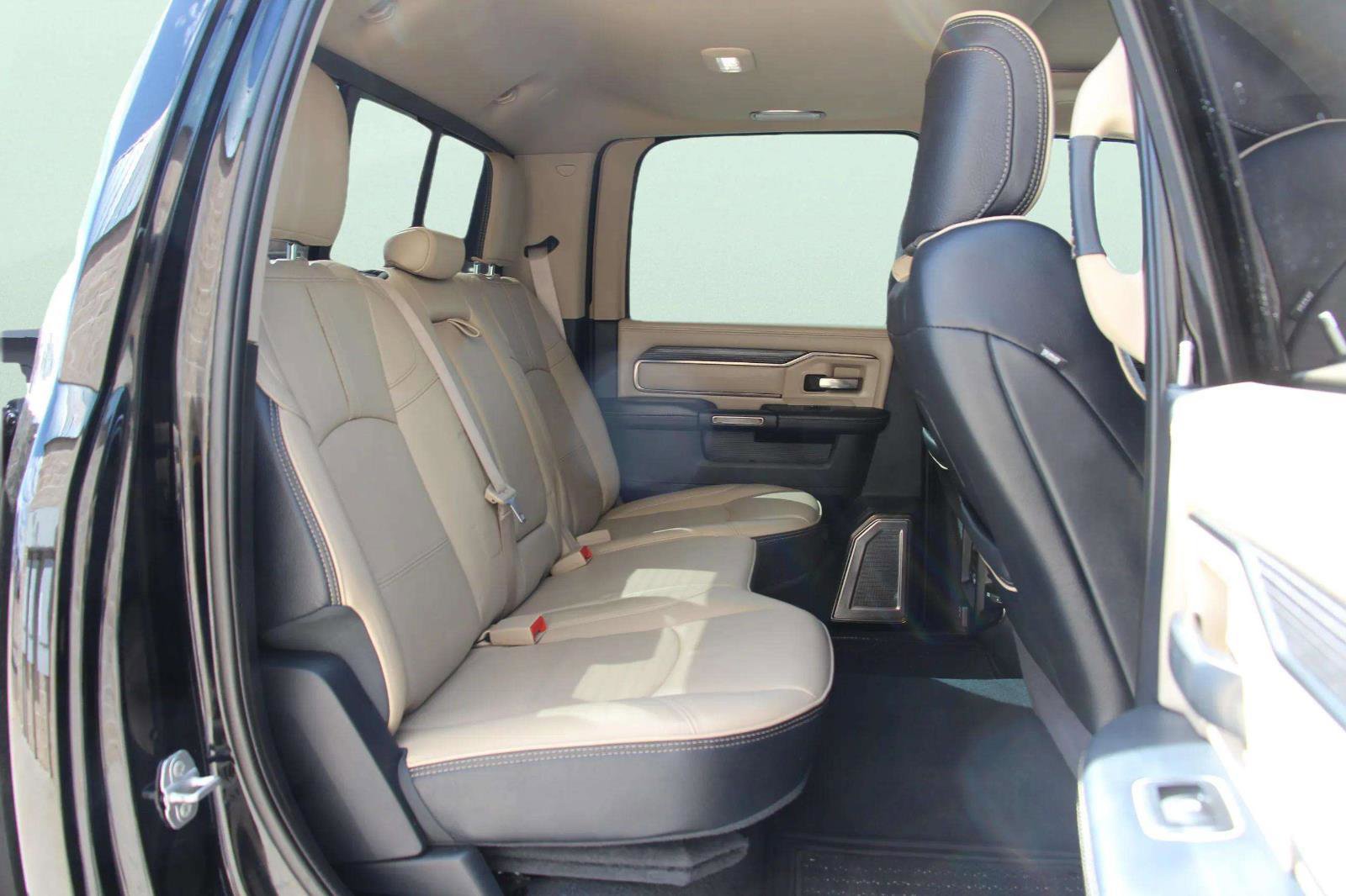 Used 2022 RAM 2500 Limited image 25