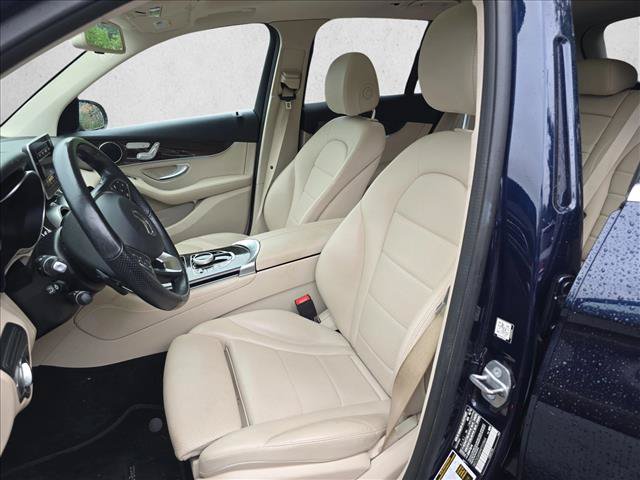 Used 2019 Mercedes-Benz GLC 300 4MATIC image 15