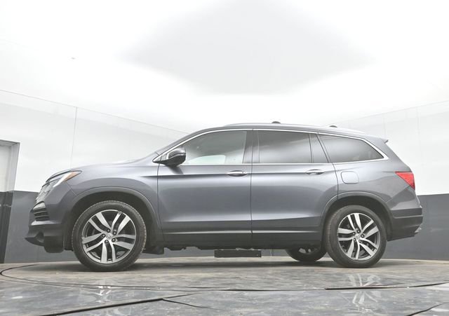 Used 2016 Honda Pilot Touring image 30