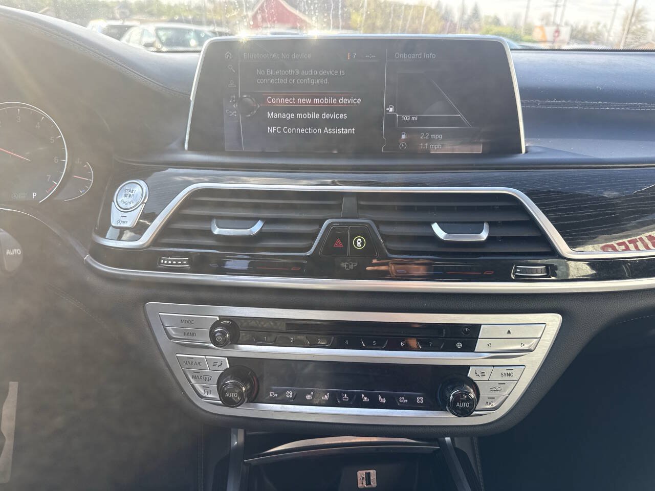 Used 2017 BMW 750i xDrive AWD/4WD image 23