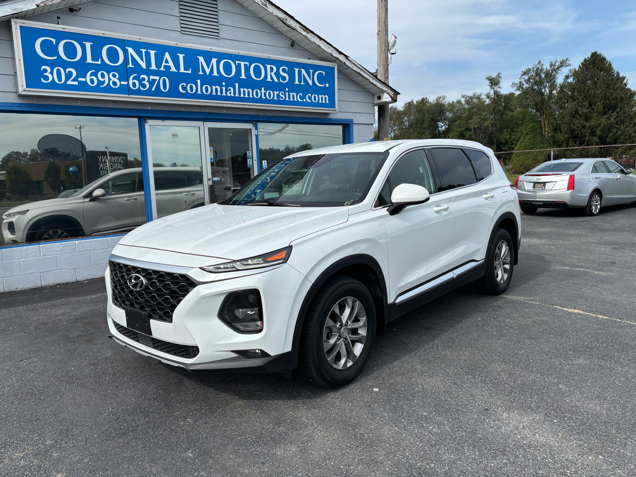 Used 2019 Hyundai Santa Fe SEL image 2