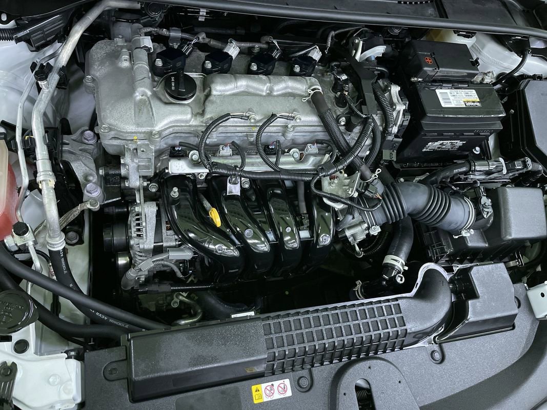 Used 2022 Toyota Corolla LE FWD image 29