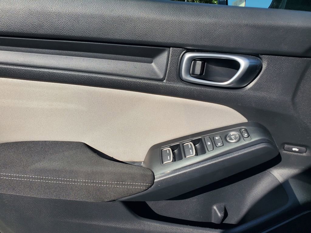 Used 2024 Honda Civic LX image 17