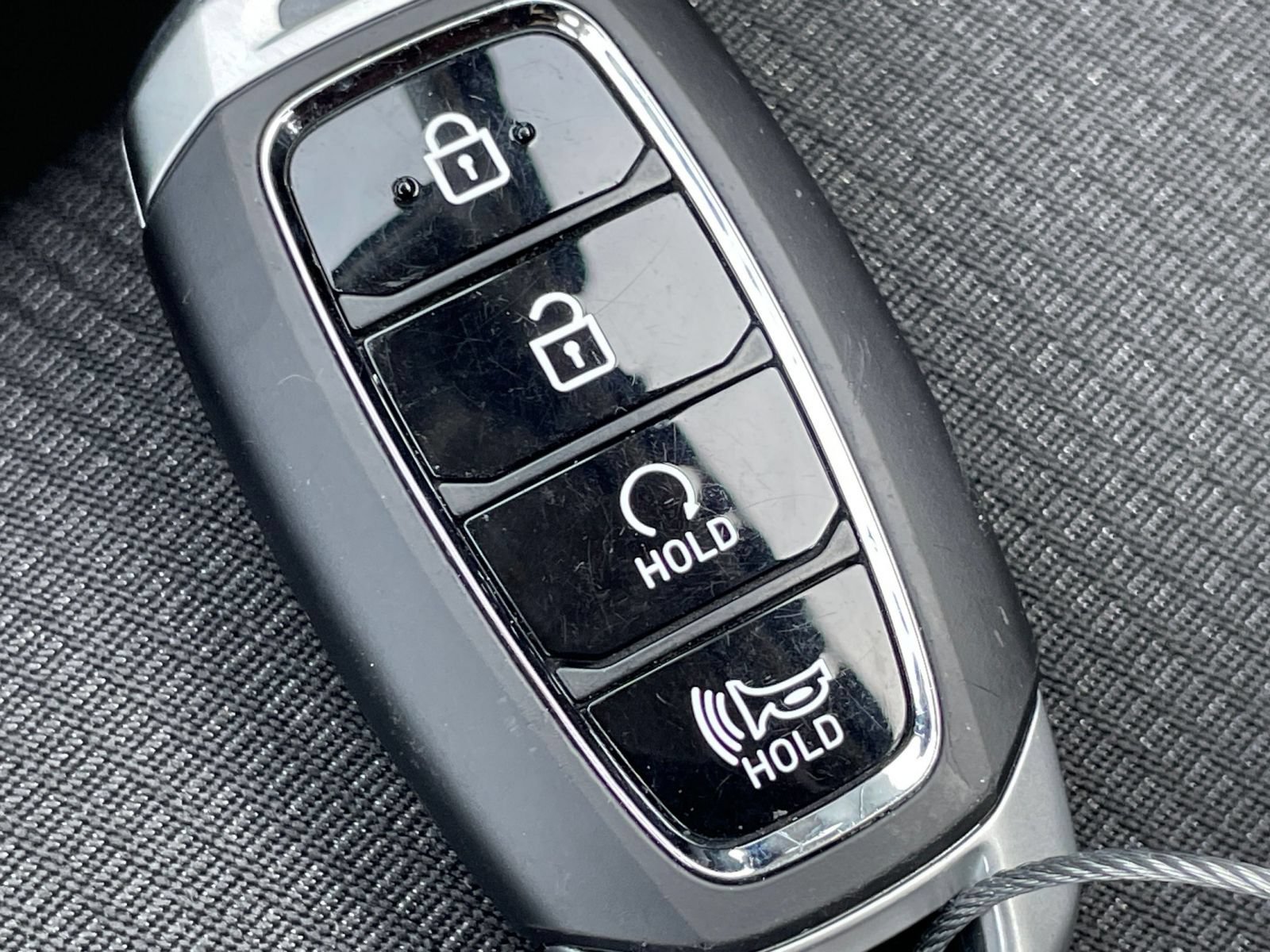 Used 2025 Hyundai Venue SEL FWD image 23