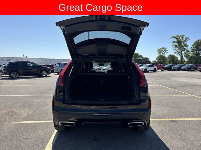 Used 2025 Cadillac XT4 Premium Luxury AWD/4WD image 26