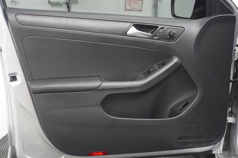 Used 2016 Volkswagen Jetta S FWD image 23