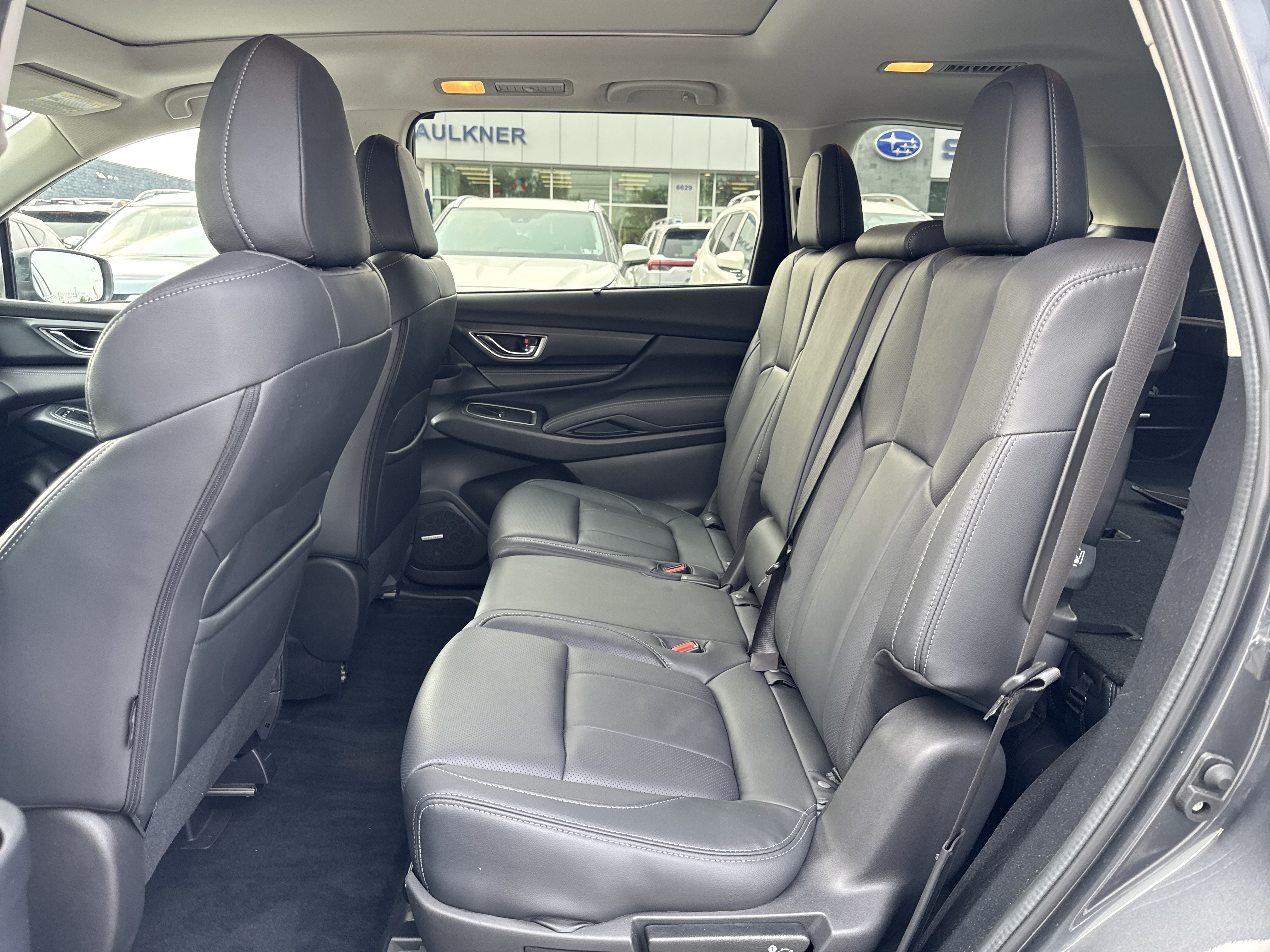 Used 2023 Subaru Ascent Limited w/ Technology Package AWD/4WD image 21