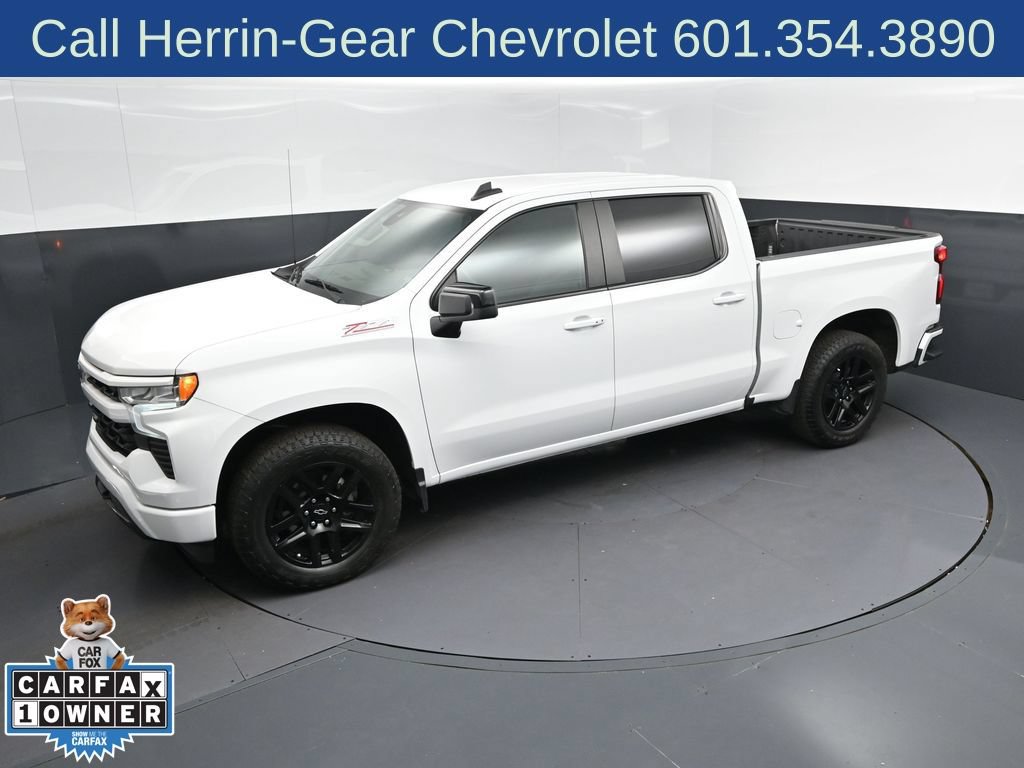 Used 2023 Chevrolet Silverado 1500 RST AWD/4WD image 25