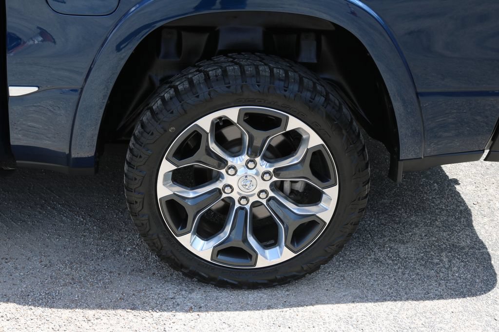 Used 2020 RAM 1500 Limited AWD/4WD image 9