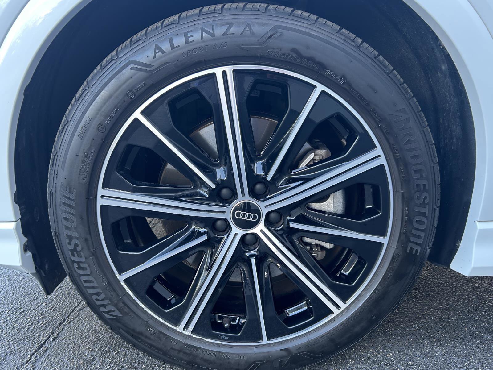 Certified 2025 Audi Q4 e-tron Premium Plus w/ Premium Plus image 11