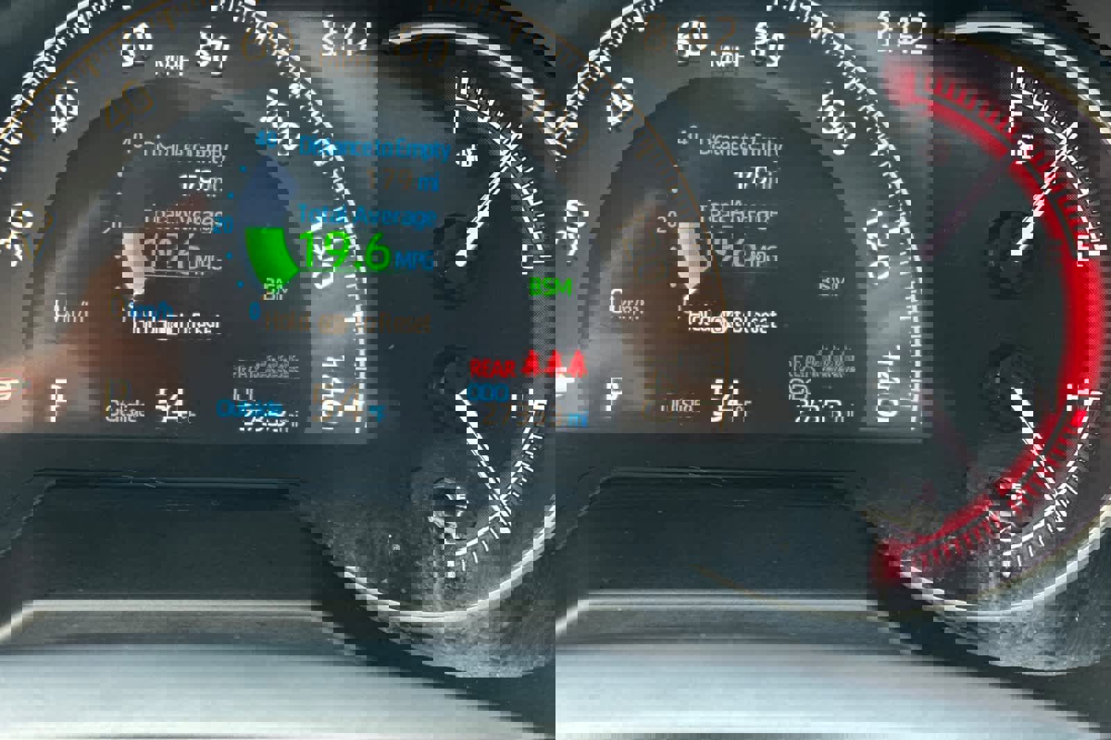 Used 2024 Toyota RAV4 XLE w/ Convenience Package image 25