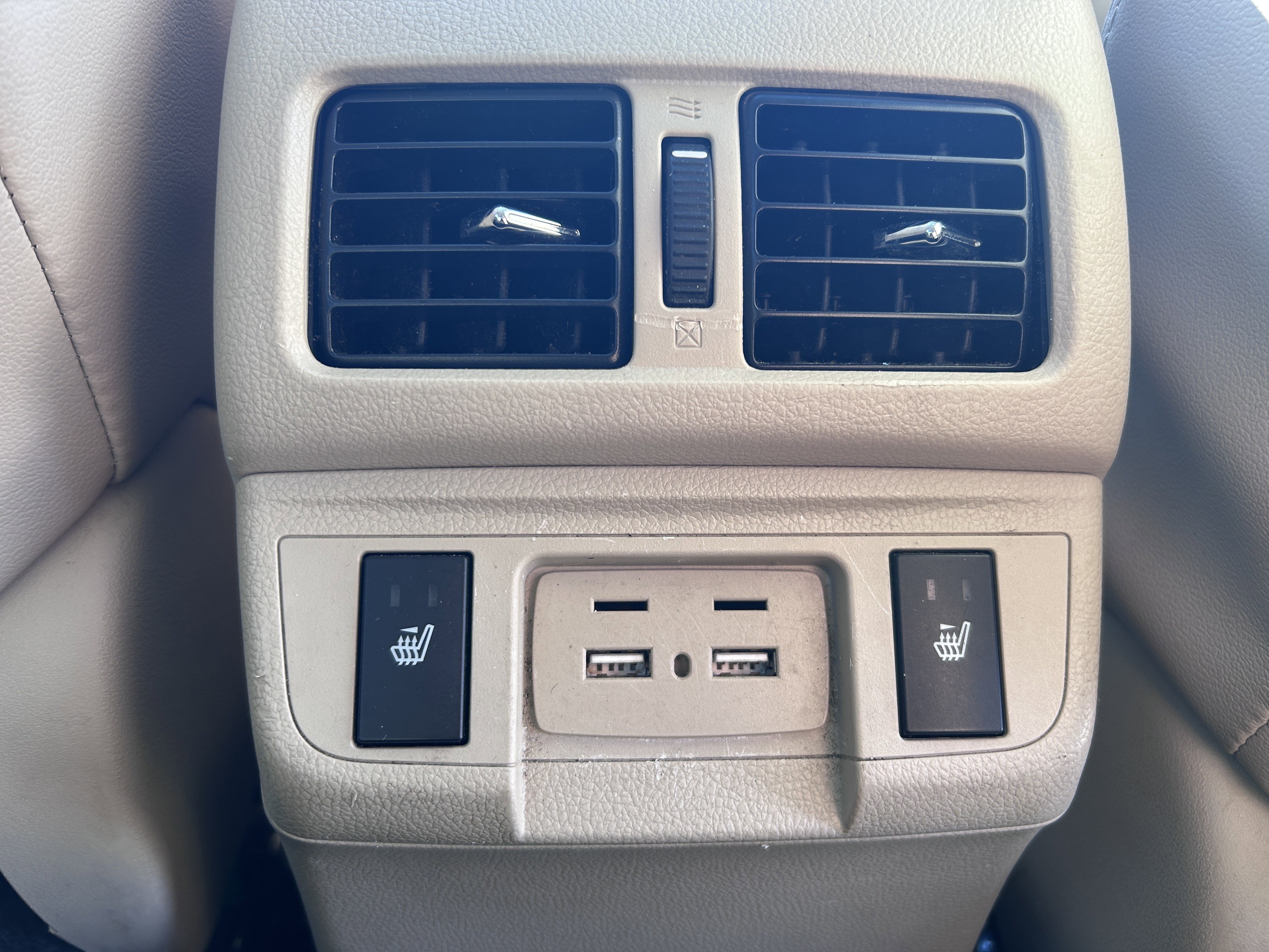 Used 2018 Subaru Outback 2.5i Limited image 29