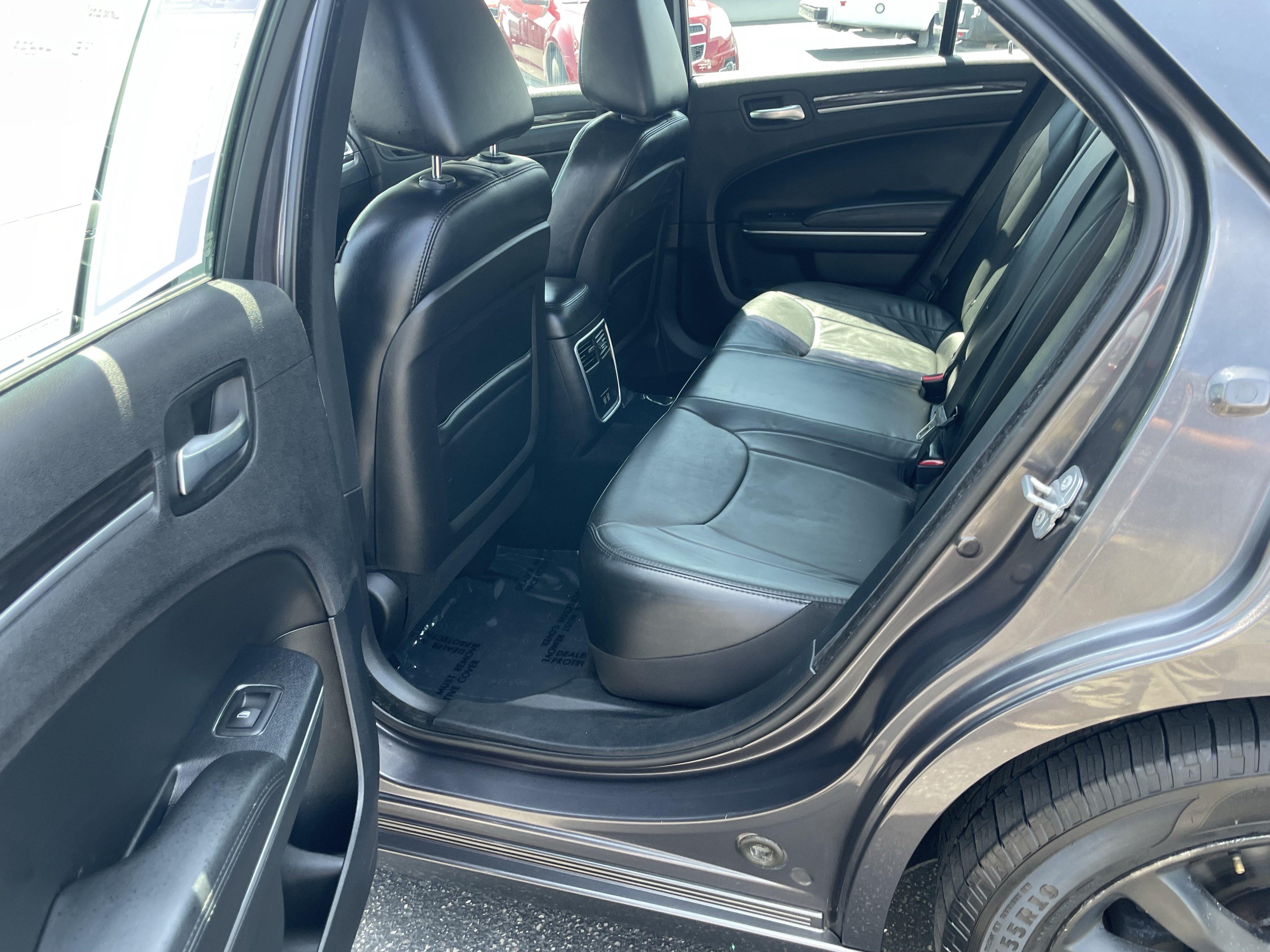 Used 2015 Chrysler 300 Limited AWD/4WD image 26