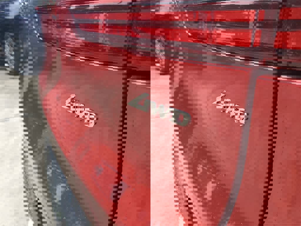 Used 2025 Genesis GV70 2.5T image 6