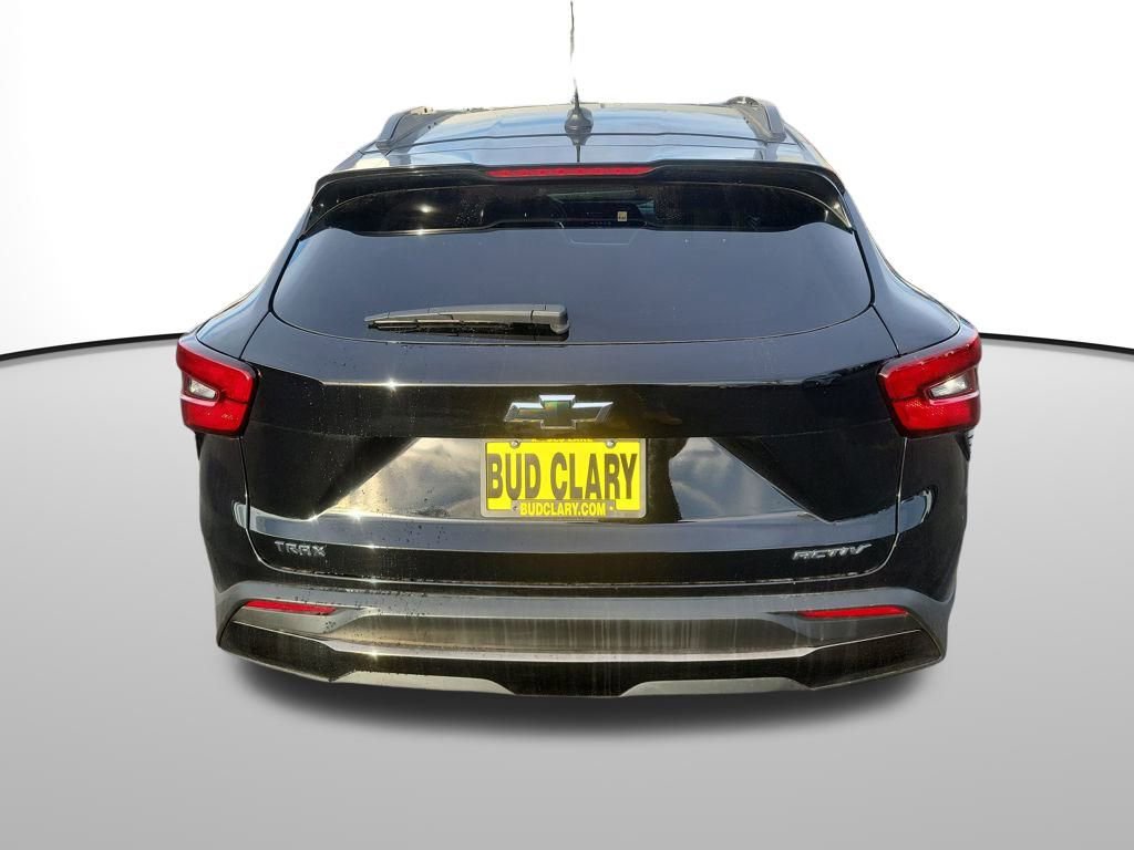 Used 2025 Chevrolet Trax ACTIV image 9