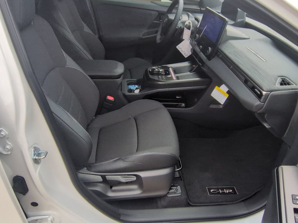 New 2026 Toyota C-HR AWD/4WD image 13