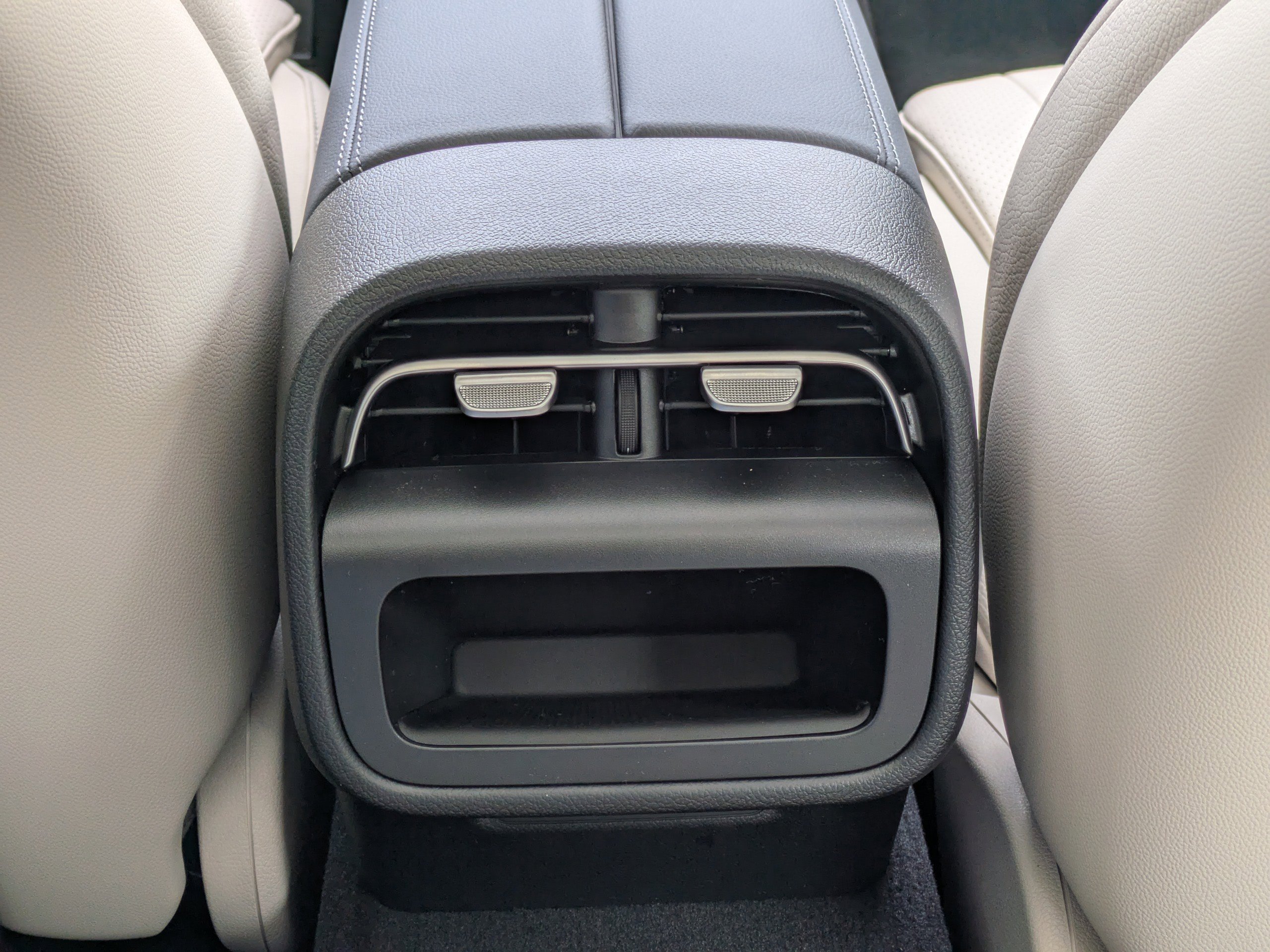 New 2026 Mercedes-Benz E 350 Sedan image 15