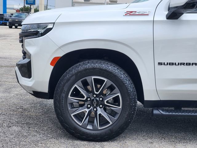 Used 2024 Chevrolet Suburban Z71 w/ Luxury Package image 8