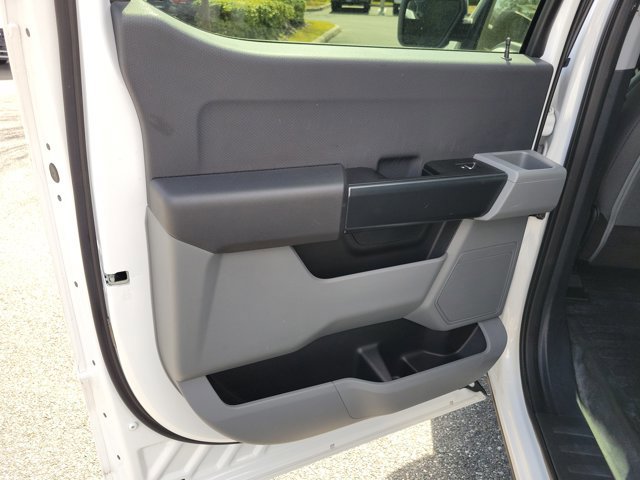 Used 2023 Ford F150 XL w/ Trailer Tow Package image 13