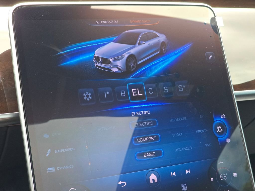 Certified 2026 Mercedes-Benz S 63 AMG S image 33