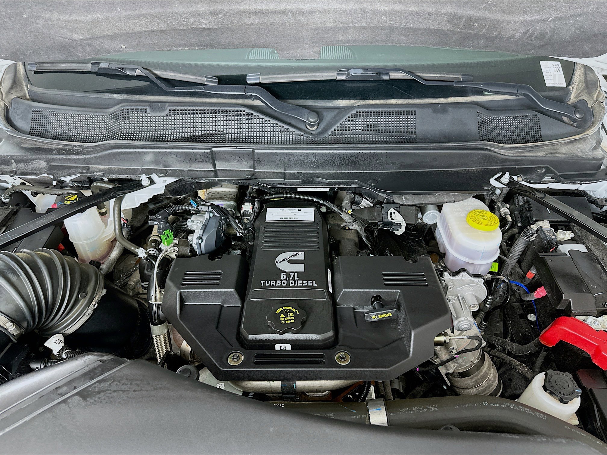 Used 2024 RAM 2500 Laramie w/ Safety Group image 34