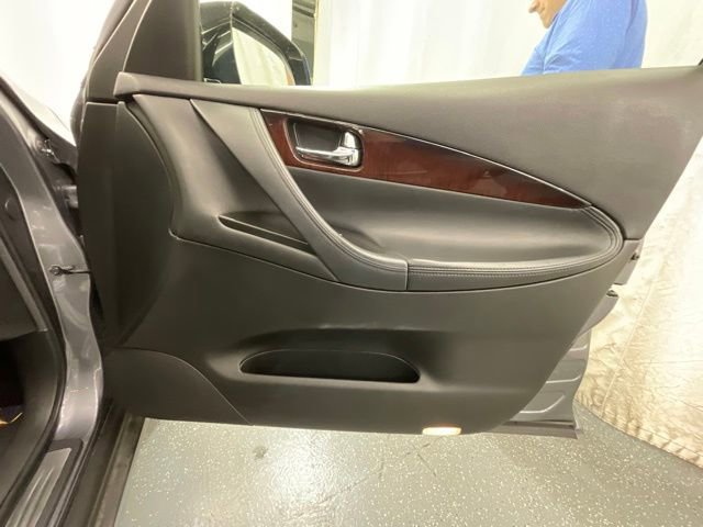 Used 2017 INFINITI QX50 AWD w/ Premium Plus Package image 22