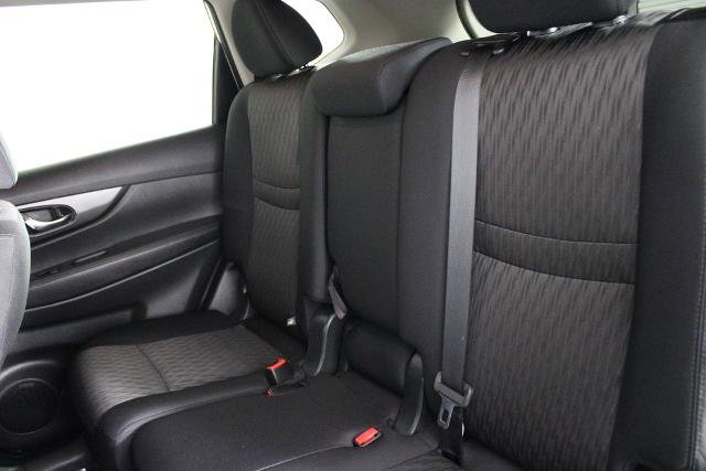 Certified 2019 Nissan Rogue S w/ Special Edition Package FWD image 20