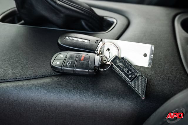 Used 2014 SRT Viper SRT-10 w/ Exterior Carbon Fiber Package RWD image 90