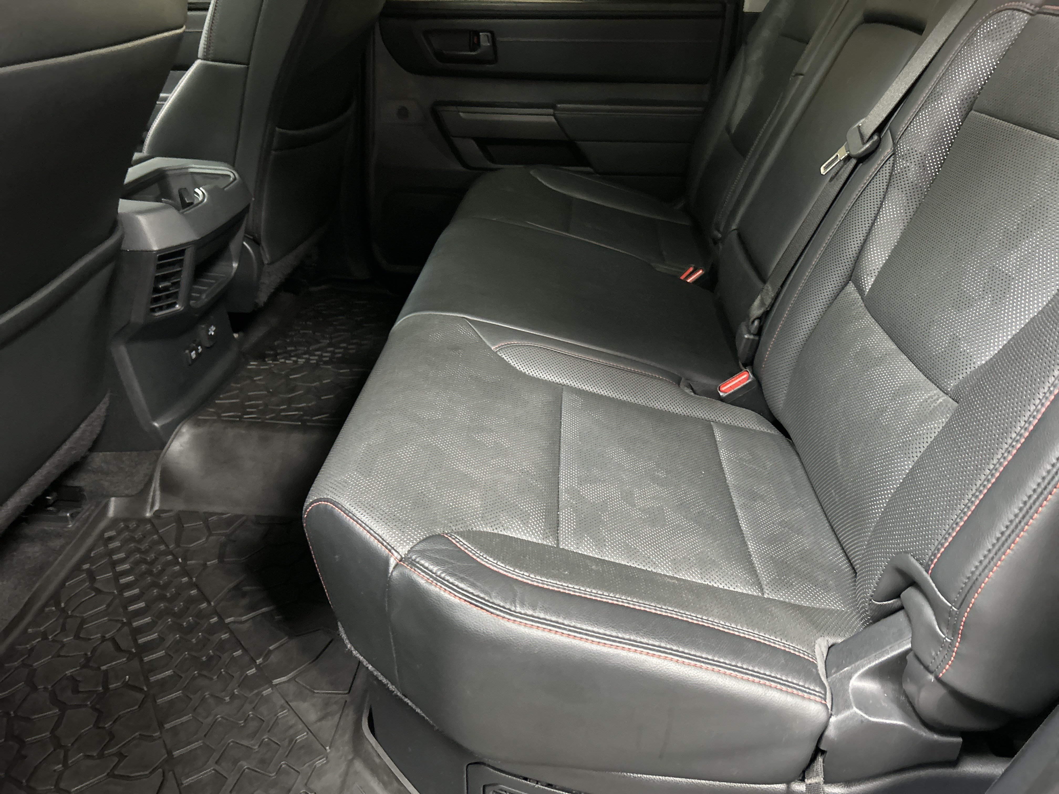 Used 2023 Toyota Tundra TRD Pro AWD/4WD image 32