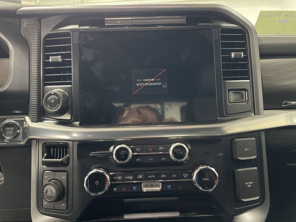 New 2025 Ford F150 Lariat w/ Equipment Group 502A High image 10