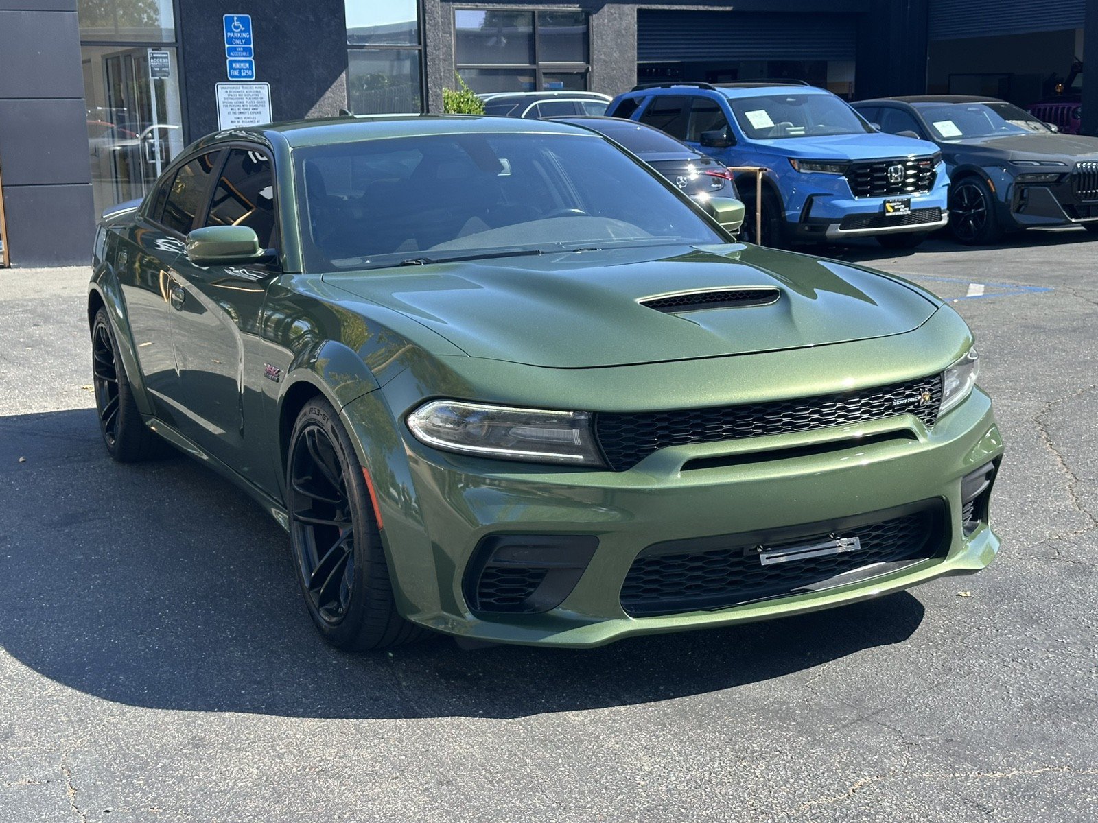 Used 2020 Dodge Charger Scat Pack RWD image 6