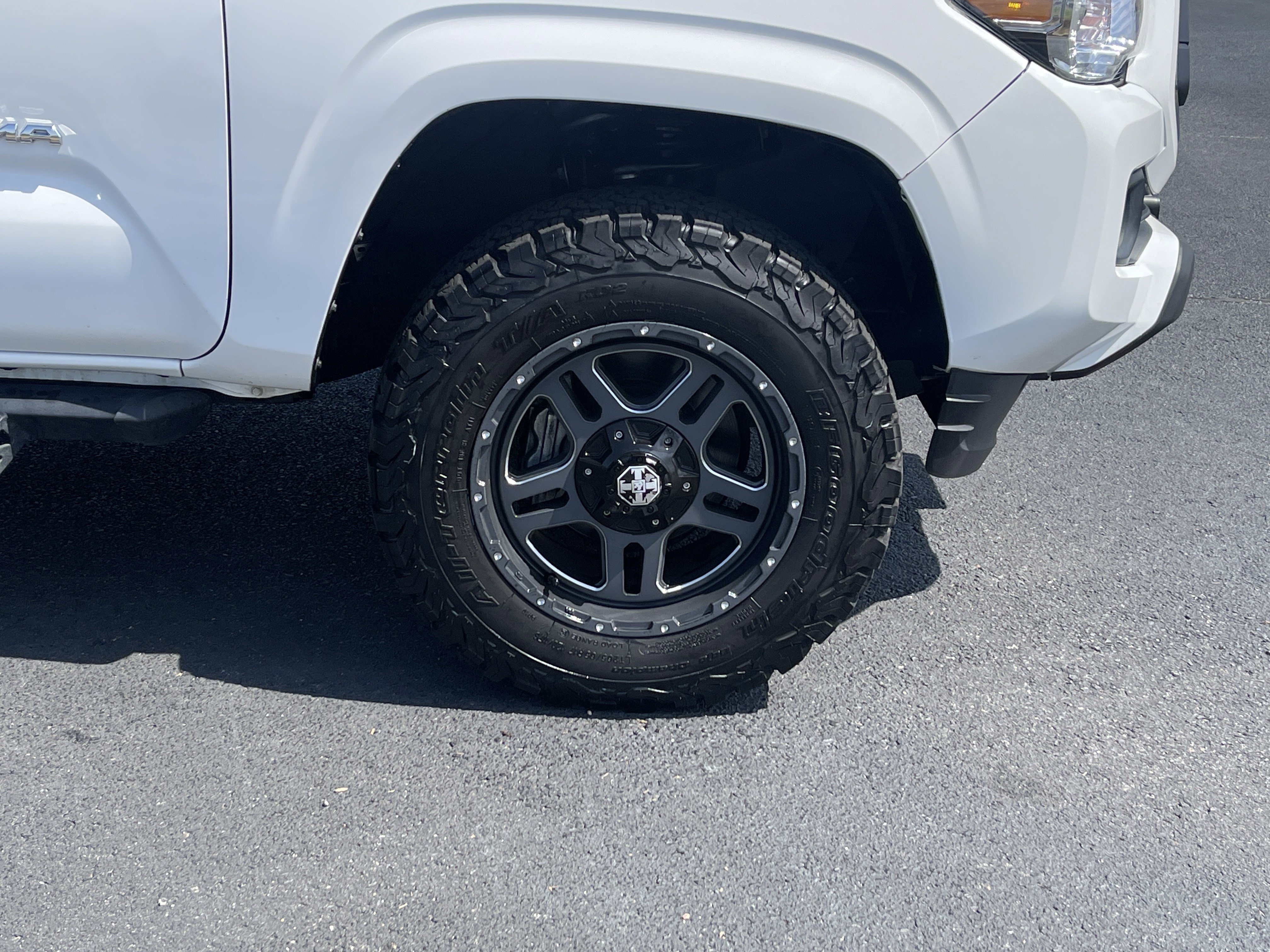 Used 2022 Toyota Tacoma SR5 image 33