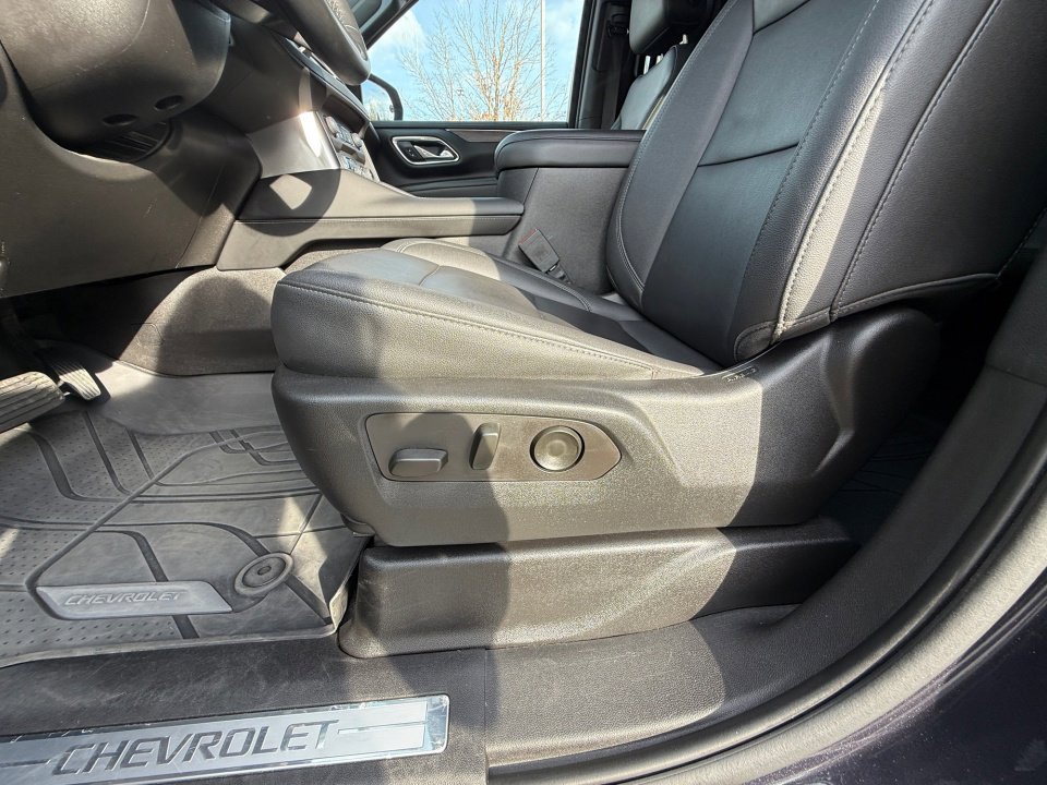 Used 2023 Chevrolet Tahoe Z71 w/ Off-Road Capability Package image 30