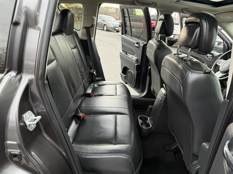 Used 2015 Jeep Compass High Altitude image 17