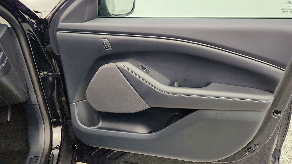 Used 2024 Ford Mustang Mach-E Select w/ Comfort Package Lite image 25