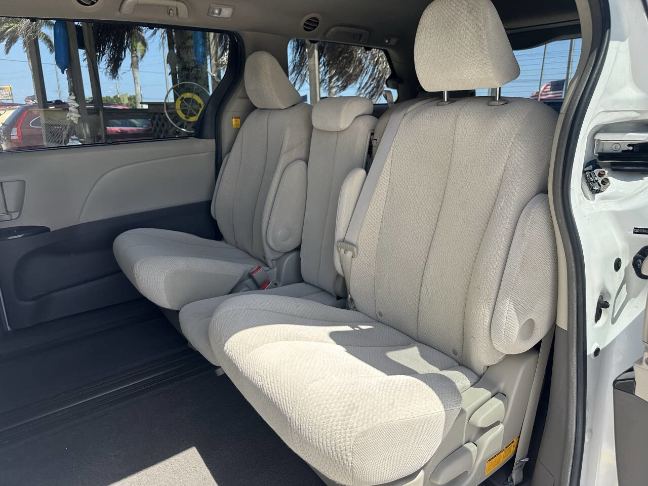 Used 2011 Toyota Sienna LE image 15