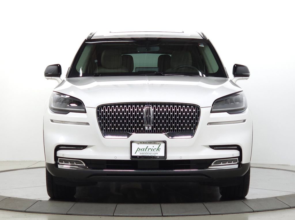 Used 2020 Lincoln Aviator Reserve w/ Equipment Group 201A AWD/4WD image 2