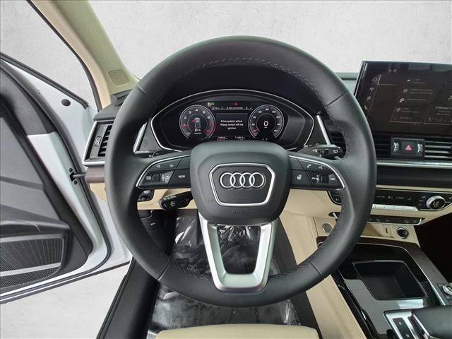 Used 2024 Audi Q5 2.0T Prestige AWD/4WD image 30