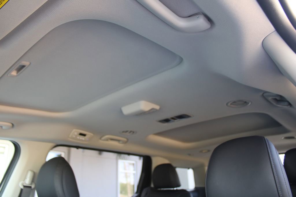 New 2026 Kia Carnival SX w/ SX Dark Edition Package image 70