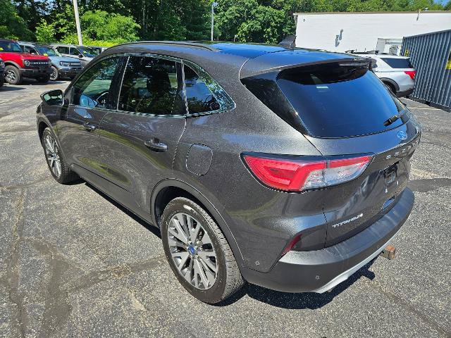 Certified 2020 Ford Escape Titanium w/ Titanium Premium Package 2.0 AWD/4WD image 7